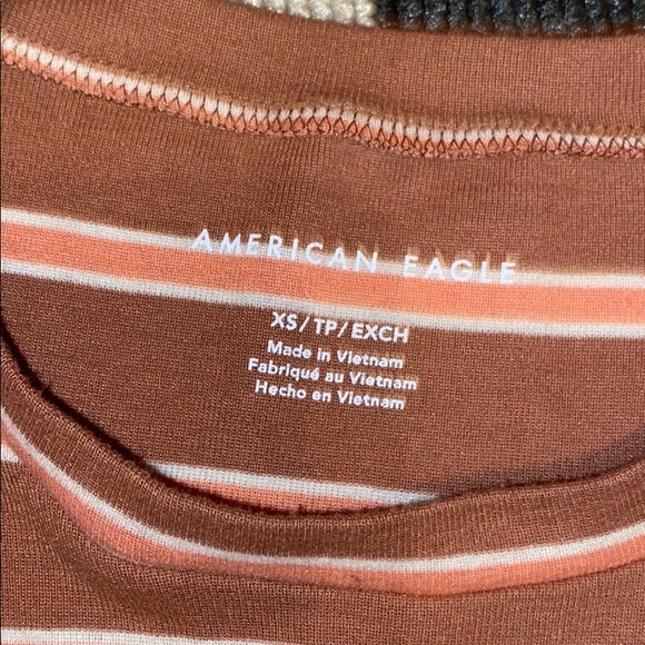 AE striped tee - Picture 4 of 4